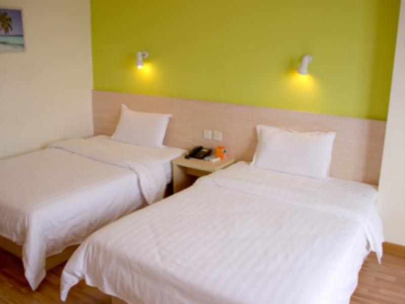 7Days Inn Guangzhou Kecun Branch Екстериор снимка